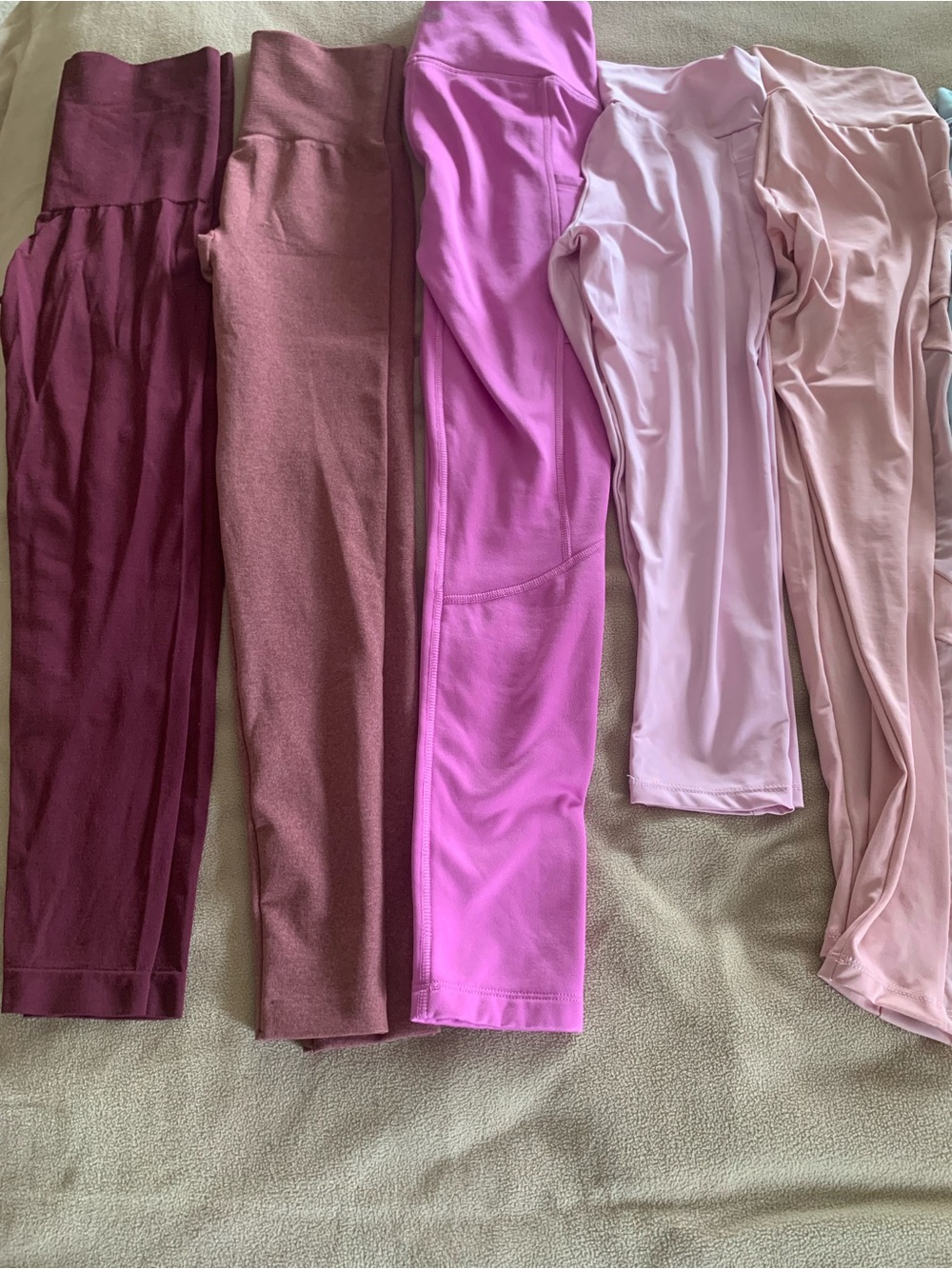 Lot of 13 Leggins